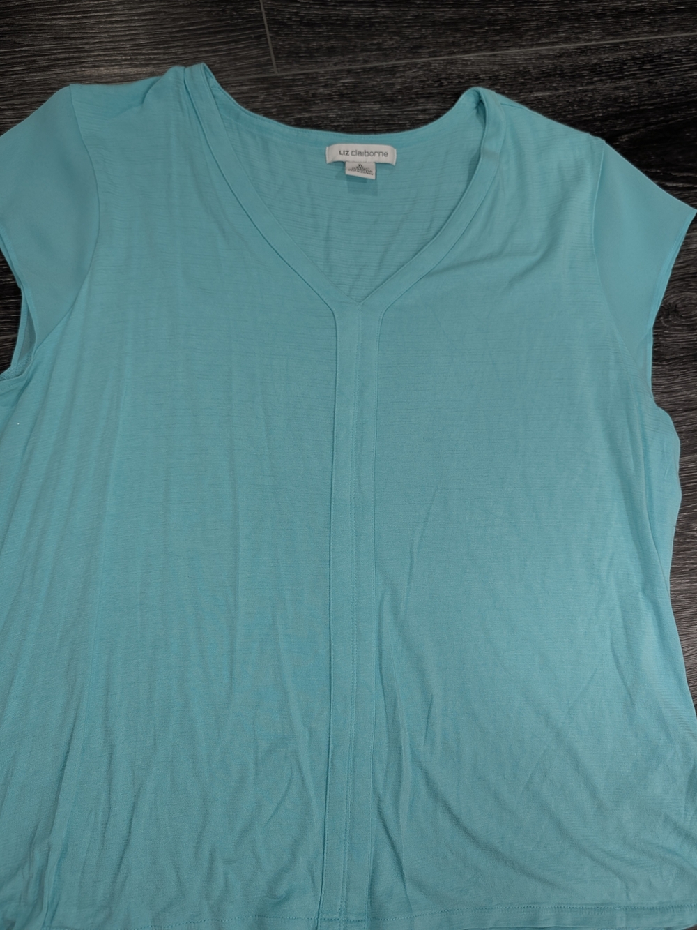 Liz Claiborne Aqua V-Neck Short Sleeve Top - Picture 11 of 11